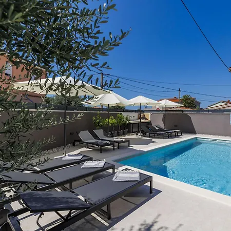 Laluma By Interhome Villa Pula