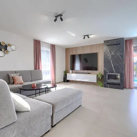 Villa Laluma By Interhome *